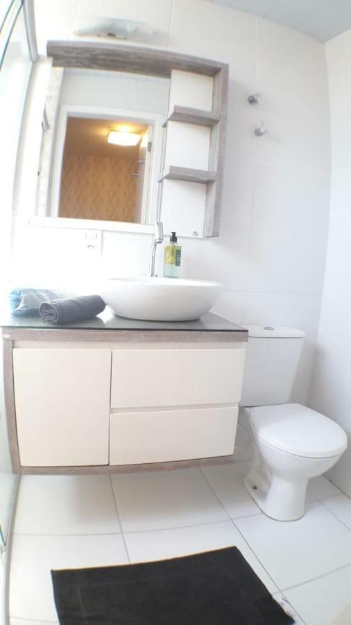 Apto/Suite Com Vista Para O Mar - 30 M Da Praia Florianópolis Buitenkant foto